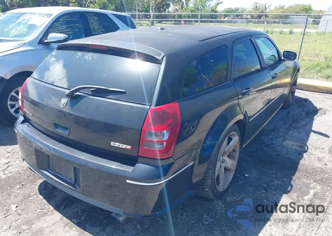 2007 Dodge Magnum Srt8 z USA, uszkodzony, nr VIN 2D8GV773X7H657145